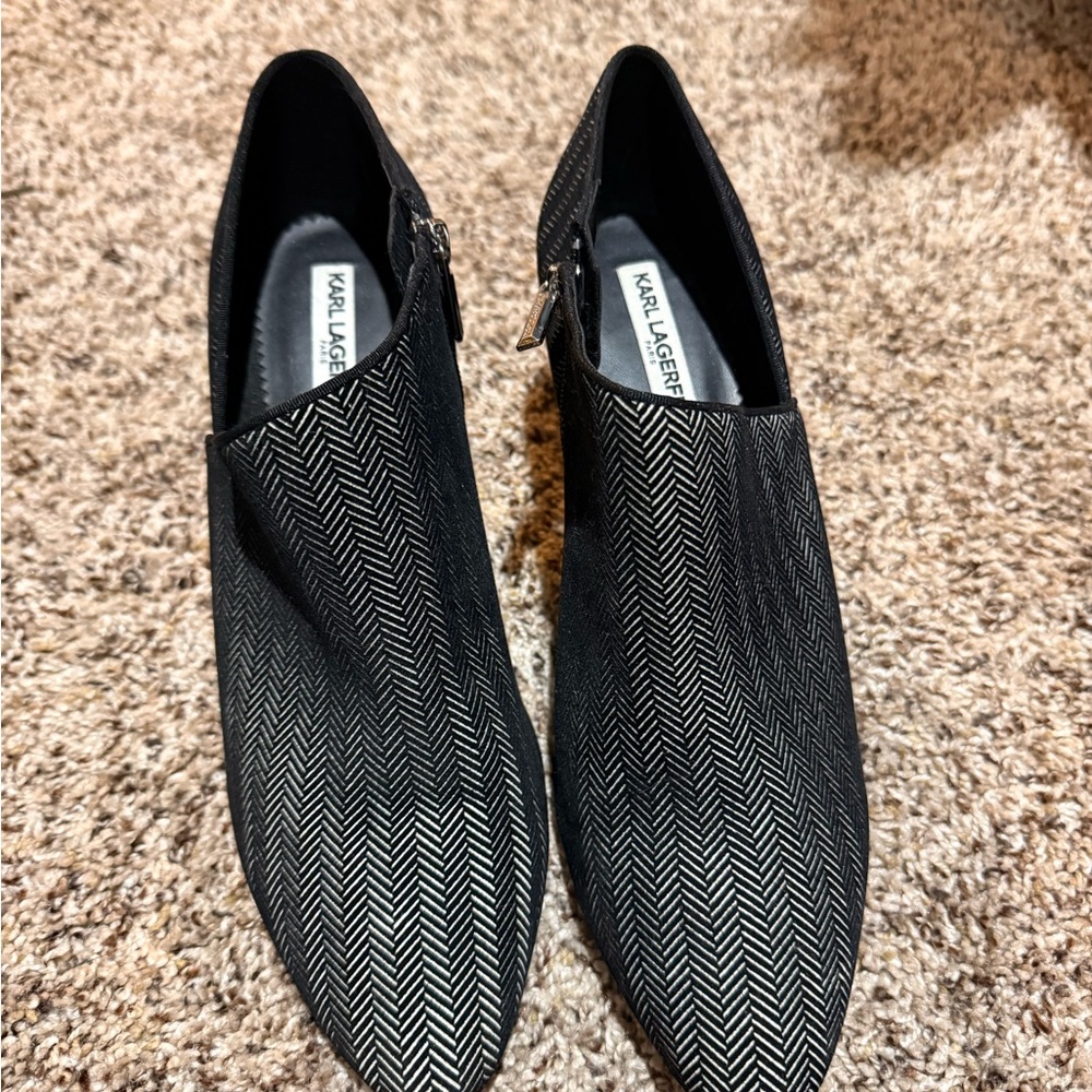 Karl Lagerfeld Black Patterned Slip-Ons/Booties